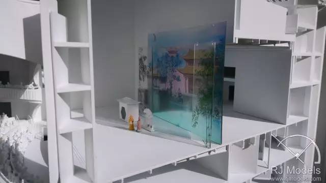 ▲戲曲中心概念模型的彩色伶人雕塑。